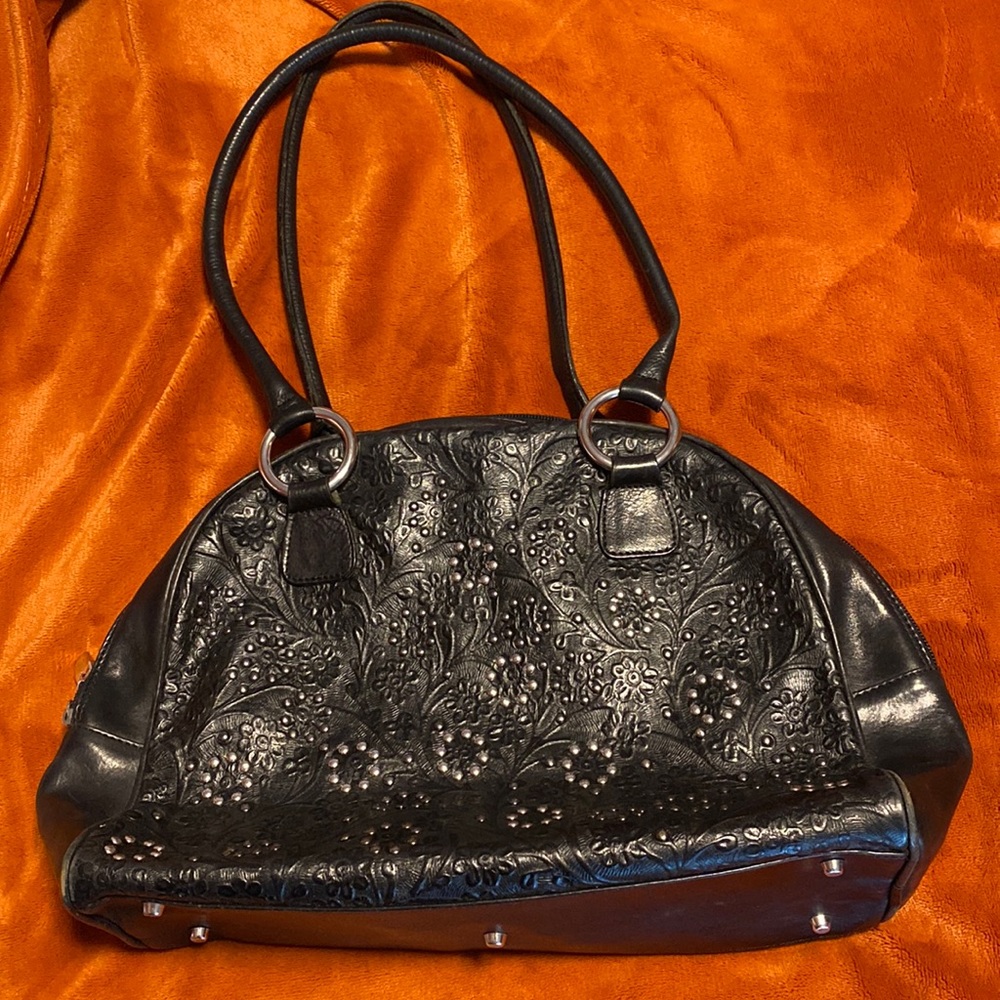 Berge black studded leather bag